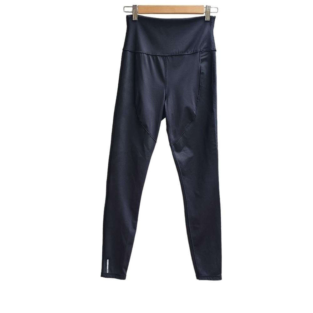 Puma Leggings in Black with Subtle Print, Size Small